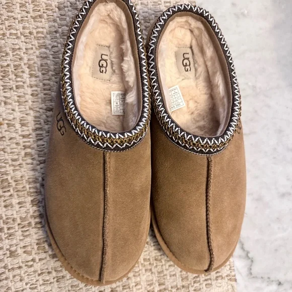 UGG Tasman Slippers - Picture 3 of 9